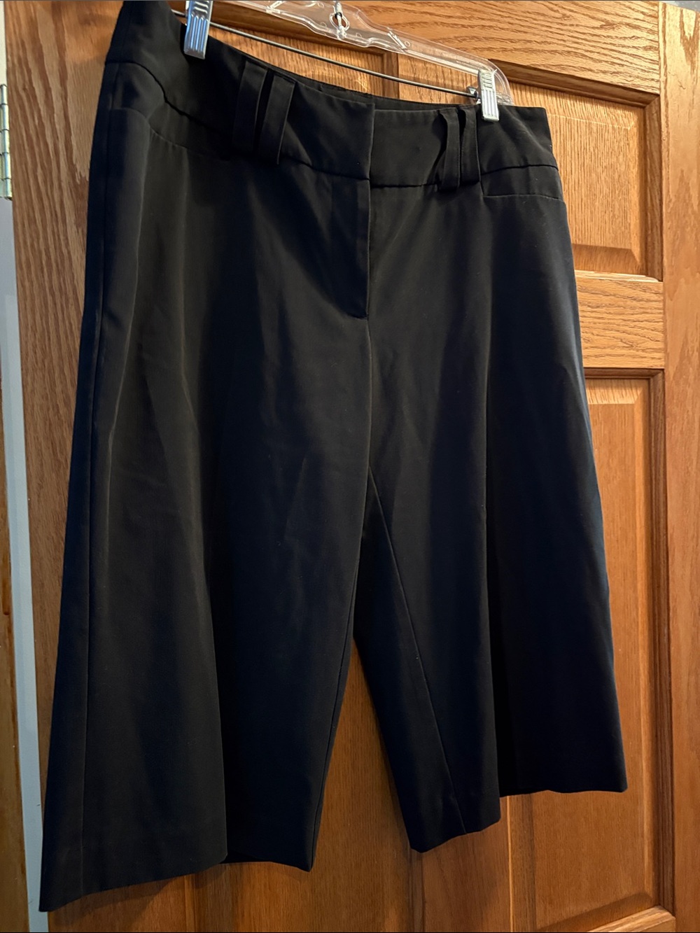 Apt. 9 Black Wide-Leg Crop Capris